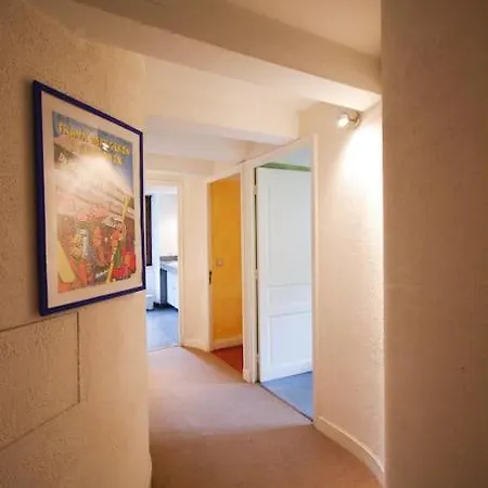 アパート Duplex De 100 M² Aucoeur De La Vielle D'annecy Pour 6 Personnes アヌシー